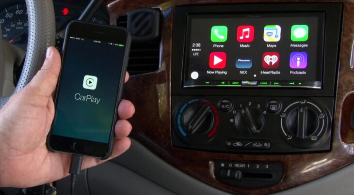 Apple CarPlay: універсальне рішення для інтеграції iPhone в автомобіль