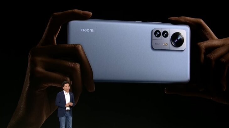 Представлено Xiaomi 12 Pro