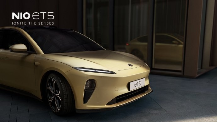 Запас ходу 1000 км, 490 к.с. і розгін до 100