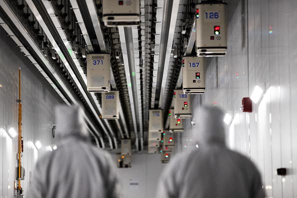 Планується, що продажі чіпів зростуть майже на 10% у 2022