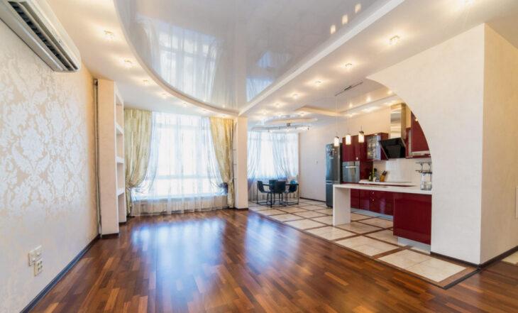 Коли необхідно замінювати натяжні стелі?