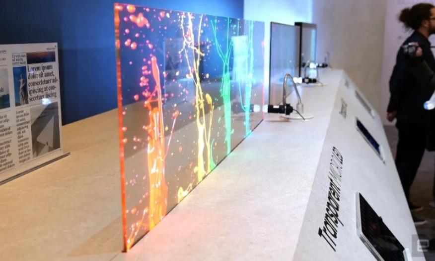 samsung-predstavila-pershij-u-sviti-prozorij-displej-micro-led-bizmag-com-ua